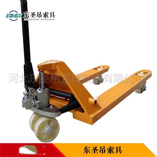 手動(dòng)搬運(yùn)叉車產(chǎn)品展示--河北東圣吊索具制造有限公司--手動(dòng)叉車|液壓堆高車|小型攪拌機(jī)|石材夾具