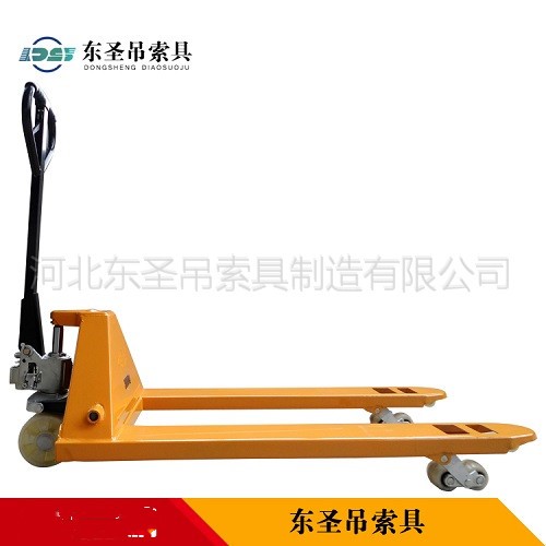 手拉葫蘆叉車產(chǎn)品展示--河北東圣吊索具制造有限公司--手動(dòng)叉車|液壓堆高車|石材夾具|小型攪拌機(jī)