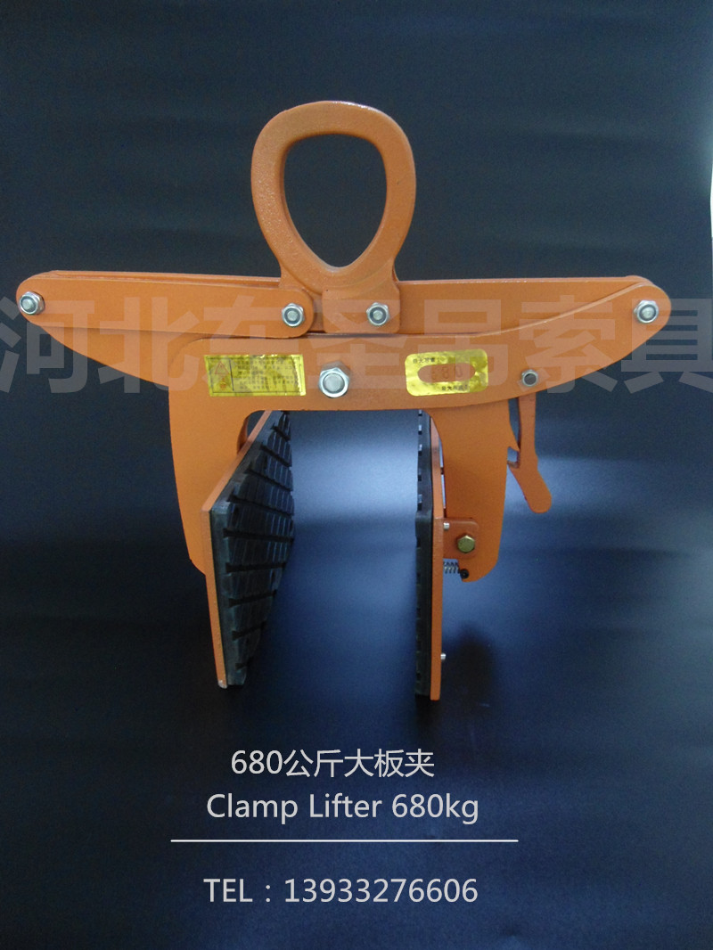 板材吊具輔助室內裝修作業方案--河北東圣吊索具制造有限公司--石材夾具|小型攪拌機|液壓堆高車|手動叉車